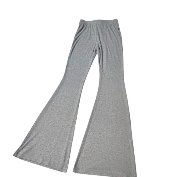 Gray Flare Leggings Pants XS Extra Small Heathered Casual Trendy Comfy - Picture 1 of 3